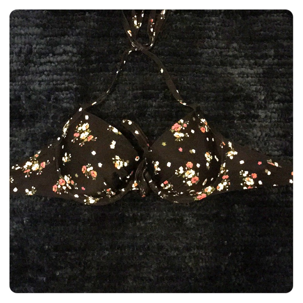 Bikini top